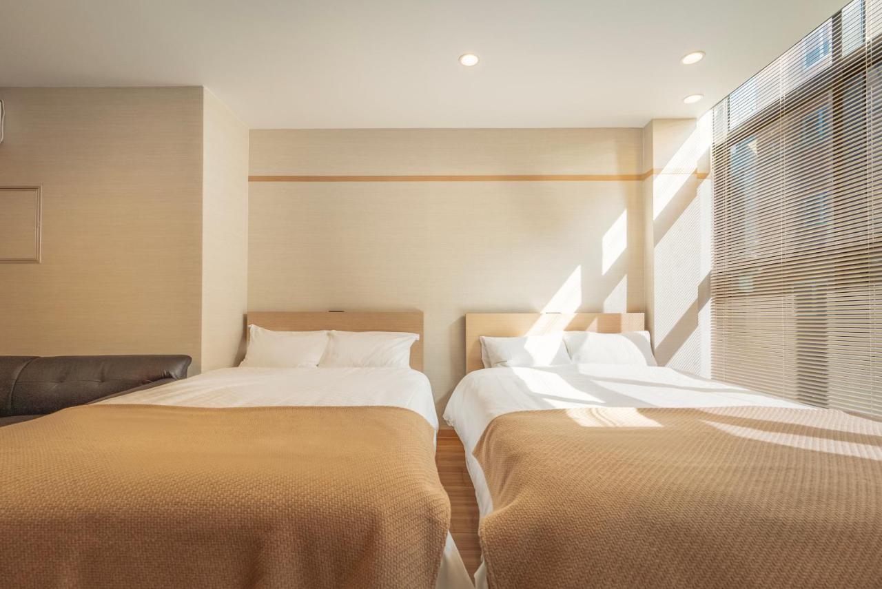 谷町君・星hotel・道頓福居 อพาร์ทเม้น โอซาก้า